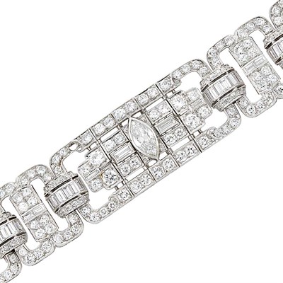 Lot 473 - Art Deco Platinum and Diamond Bracelet