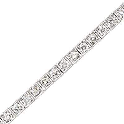 Lot 149 - Platinum and Diamond Straightline Bracelet