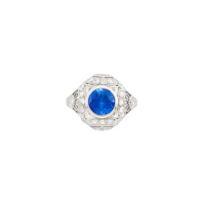 Lot 217 - Edwardian Platinum, Sapphire and Diamond Ring