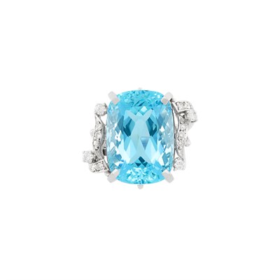 Lot 148 - Platinum, Aquamarine and Diamond Ring