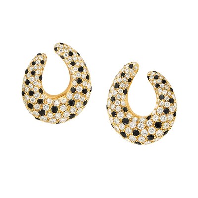 Lot 343 - Pair of Gold, Diamond and Black Onyx Hoop Earclips
