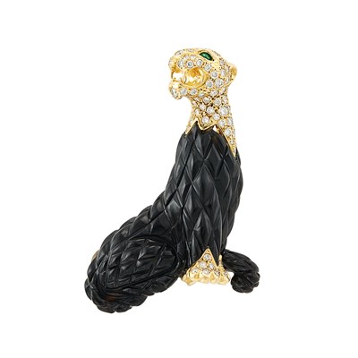 Lot 22 - Carved Black Onyx, Gold, Diamond and Cabochon Emerald Panther Clip-Brooch, Fred, Paris