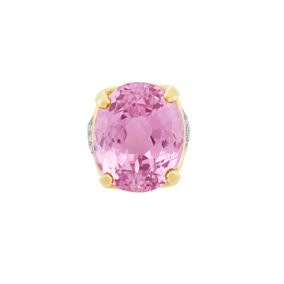 Lot 43 - Two-Color Gold, Kunzite and Diamond Ring