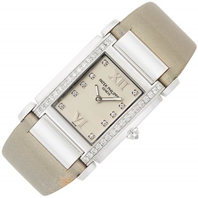 Lot 71 - Lady's White Gold 'Twenty-4' Wristwatch, Patek Philippe, Ref. 4920G-010