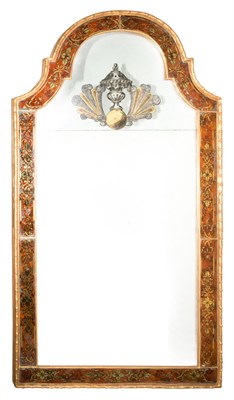 Lot 335 - William and Mary Style Giltwood and Verre...