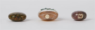 Lot 250 - Two Chinese Agate Snuff Bottles 19th/20th...