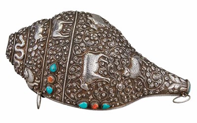 Lot 49 - Tibetan Silver Shell Trumpet 18th/19th Century...