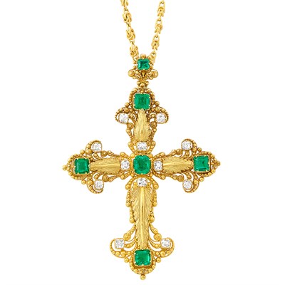 Lot 215 - Antique Gold, Emerald and Diamond Cross Pendant-Brooch with Gold Chain