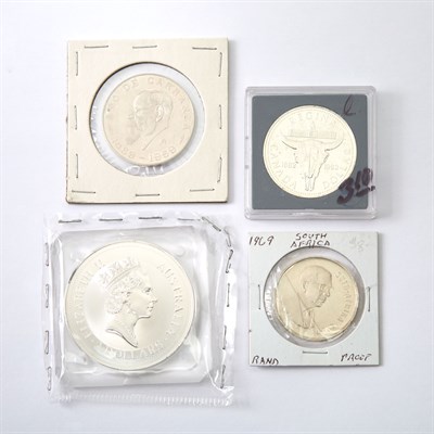 Lot 1152 - Foreign Proof and Coin Group Discerning group...
