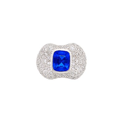 Lot 223 - White Gold, Sapphire and Diamond Ring