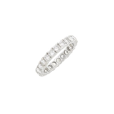 Lot 259 - Platinum and Diamond Band Ring