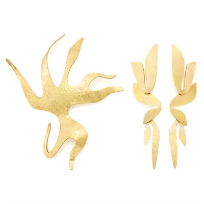 Lot 222 - Gilt-Metal Pin and Pair of Pendant-Earrings, Van der Straeten