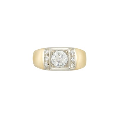 Lot 145 - Two-Color Gold and Diamond Ring