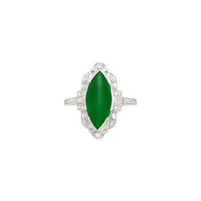 Lot 165 - Platinum, Jade and Diamond Ring