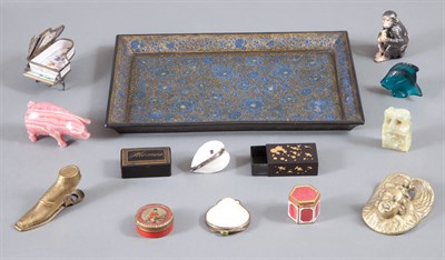 Lot 185 - Miscellaneous Group of Table Articles...