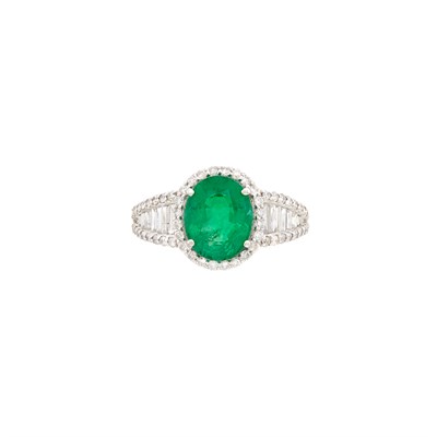 Lot 163 - White Gold, Emerald and Diamond Ring, Orianne