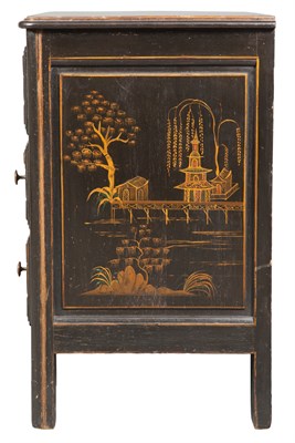 Lot 189 - Louis XV Black-Japanned and Parcel-Gilt...