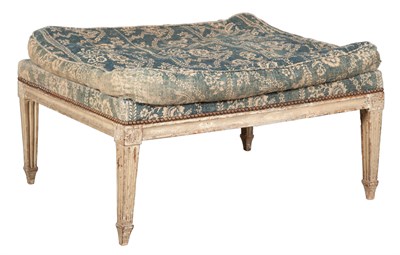 Lot 167 - Louis XVI Gray Painted Bench The loose cushion...