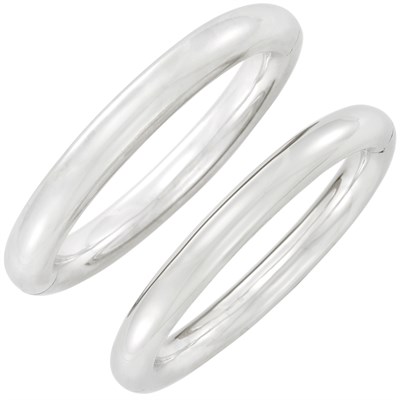 Lot 79 - Pair of White Gold Bangle Bracelets