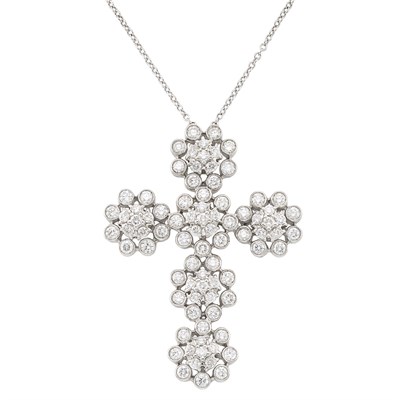 Lot 59 - White Gold and Diamond Cross Pendant with Chain
