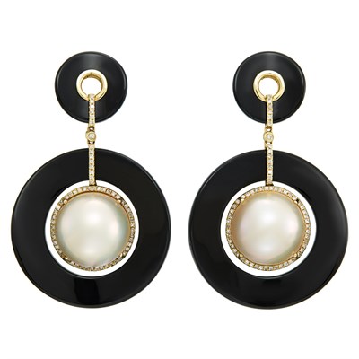 Lot 45 - Pair of Gold, Black Onyx, Mabé Pearl and Diamond Pendant-Earrings