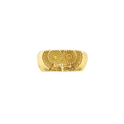 Lot 506 - Gold Owl Ring, Tiffany & Co.