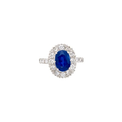 Lot 90 - Platinum, Sapphire and Diamond Ring