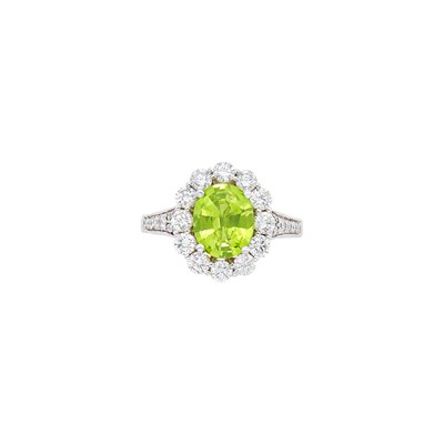 Lot 399 - White Gold, Chrysoberyl and Diamond Ring