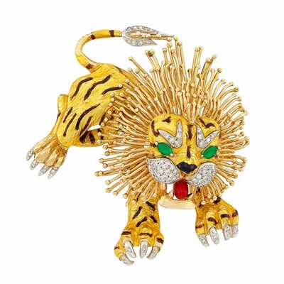 Lot 341 - Two-Color Gold, Diamond, Enamel, Diamond and Dyed Green Chalcedony Lion Pendant