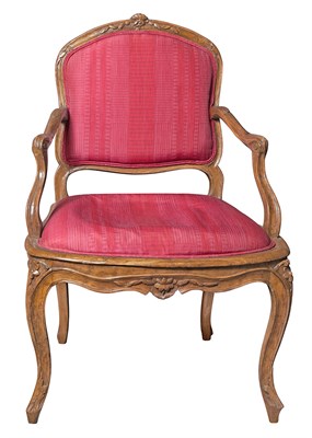 Lot 375 - Louis XV Beechwood Fauteuil à la Reine