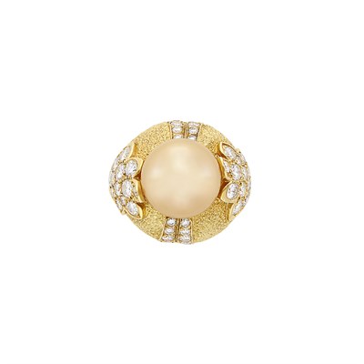Lot 15 - Gold, Golden Cultured Pearl and Diamond Ring, Van Cleef & Arpels, France