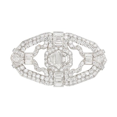 Lot 514 - Platinum and Diamond Brooch