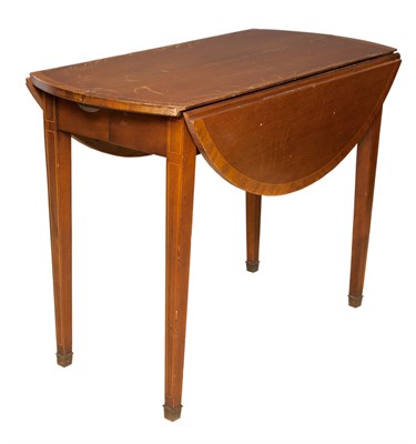 Lot 277 - Federal Style Inlaid Mahogany Drop-Leaf Table...