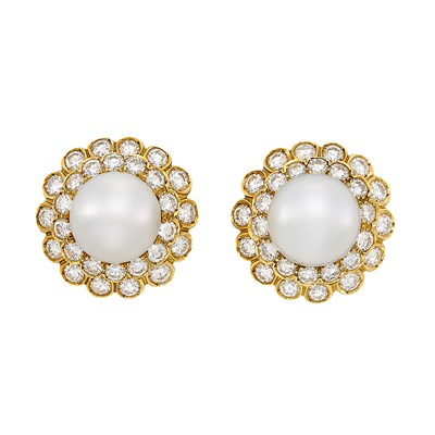 Lot 459 - Pair of Gold, South Sea Cultured Pearl and Diamond Earclips