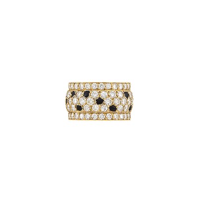 Lot 451 - Gold, Black Onyx and Diamond 'Panther' Ring, Cartier, France