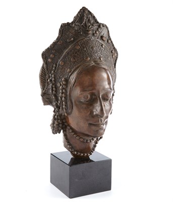Lot 43 - Estate / Collection: Property formerly in the...