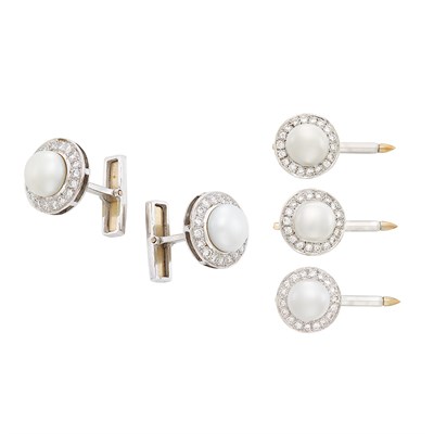 Lot 152 - White Gold, Freshwater Cultured Button Pearl and Diamond Dress Set