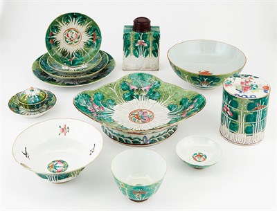 Lot 173 - Group of Chinese Export Cabbage Leaf Porcelain...