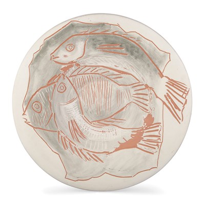 Lot 185 - Pablo Picasso TROIS POISSONS SUR FOND GRIS...