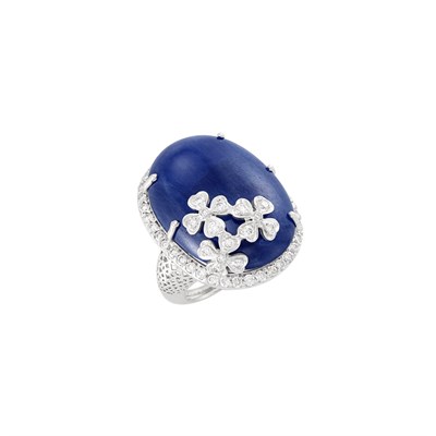 Lot 166 - White Gold, Sapphire and Diamond Ring