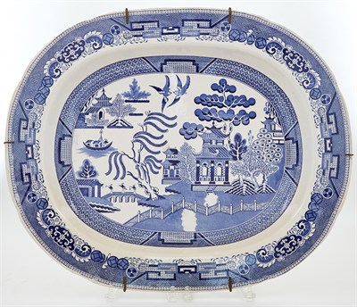 Lot 355 - Transfer Decorated Willow Pattern Blue and...