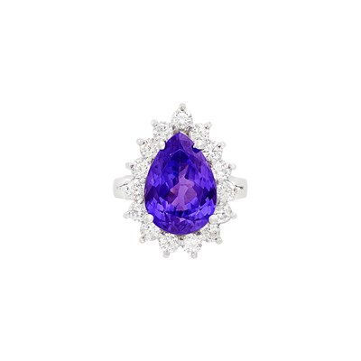 Lot 177 - White Gold, Tanzanite and Diamond Ring