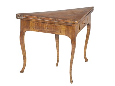 Lot 346 - Italian Rococo Style Walnut Triangular...