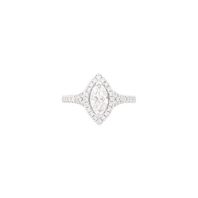 Lot 195 - White Gold and Diamond Ring