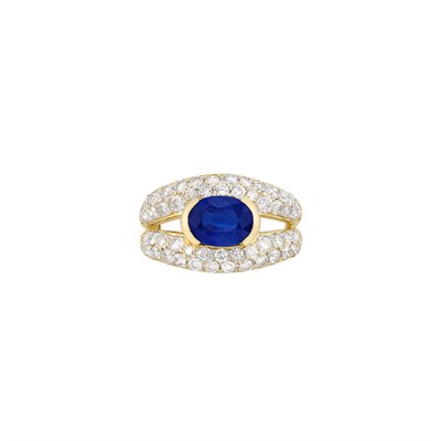 Lot 224 - Gold, Sapphire and Diamond Ring