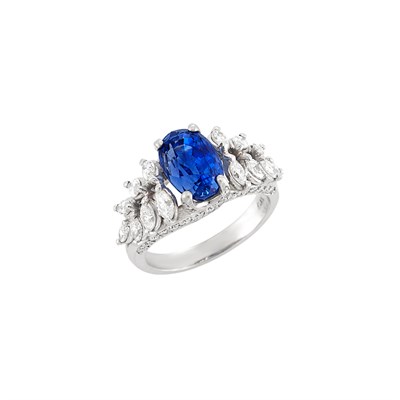 Lot 111 - Platinum, Sapphire and Diamond Ring