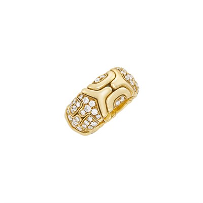 Lot 17 - Gold and Diamond 'Alveare' Ring, Bulgari