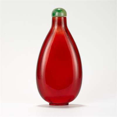Lot 130 - Chinese Red Glass Snuff Bottle 18th/19th...