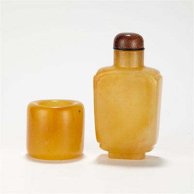 Lot 181 - Chinese Light Brown Quartz Snuff Bottle...