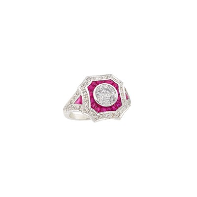 Lot 73 - Platinum, Diamond and Ruby Ring